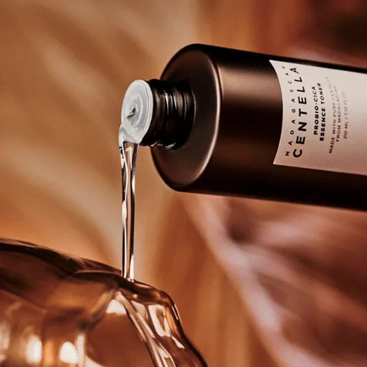 SKIN1004 Madagascar Centella Probio-CICA Essence Toner